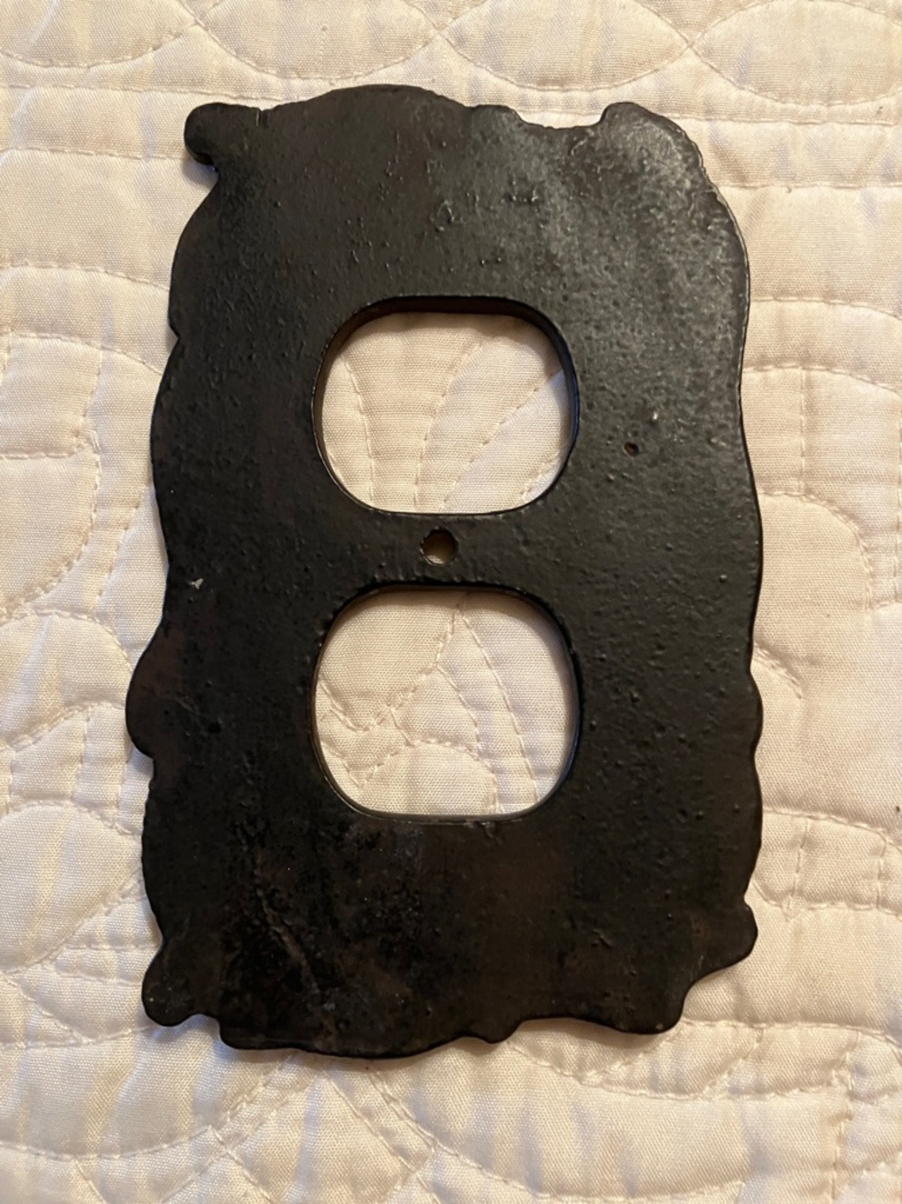 NWOT! Cost Plus World Market Dark Bronze Ornate Double Outlet Cover - Picture 2 of 3